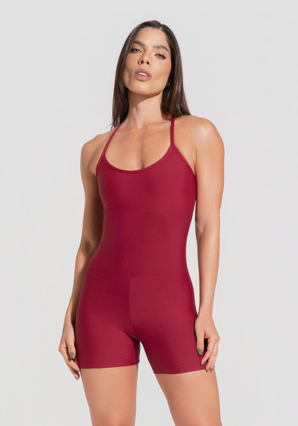 Macaquinho Fitness Feminino Vermelho Cereja Com Alças Cruzadas