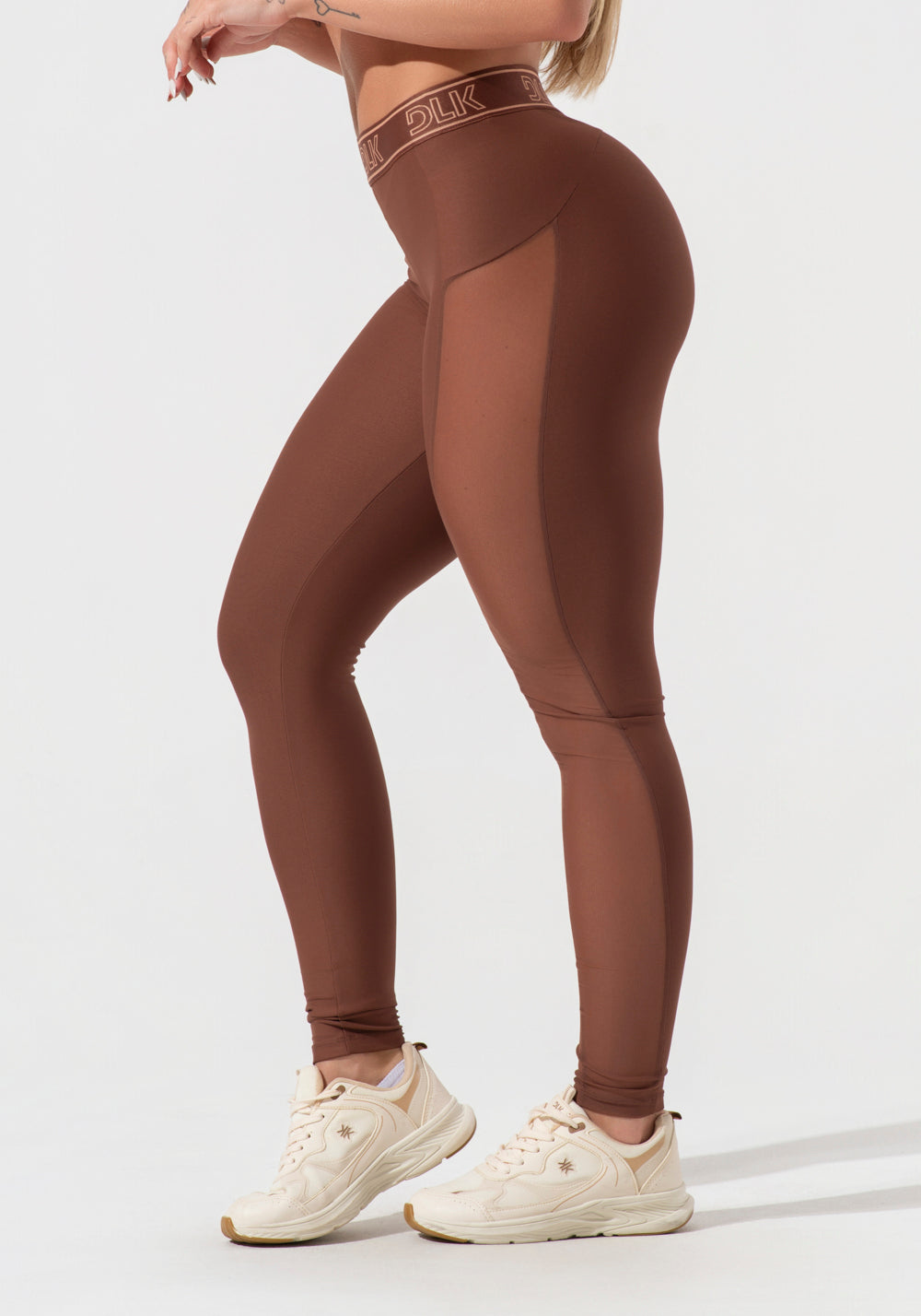 CALÇAS LEGGING COM CORTES
