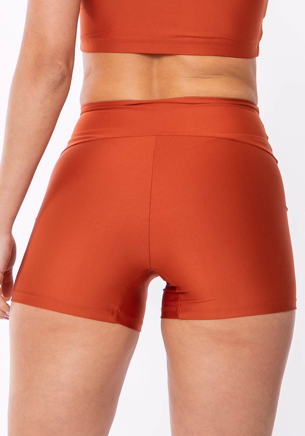 Short Equilibrium Laranja Com Cós Largo Dlk