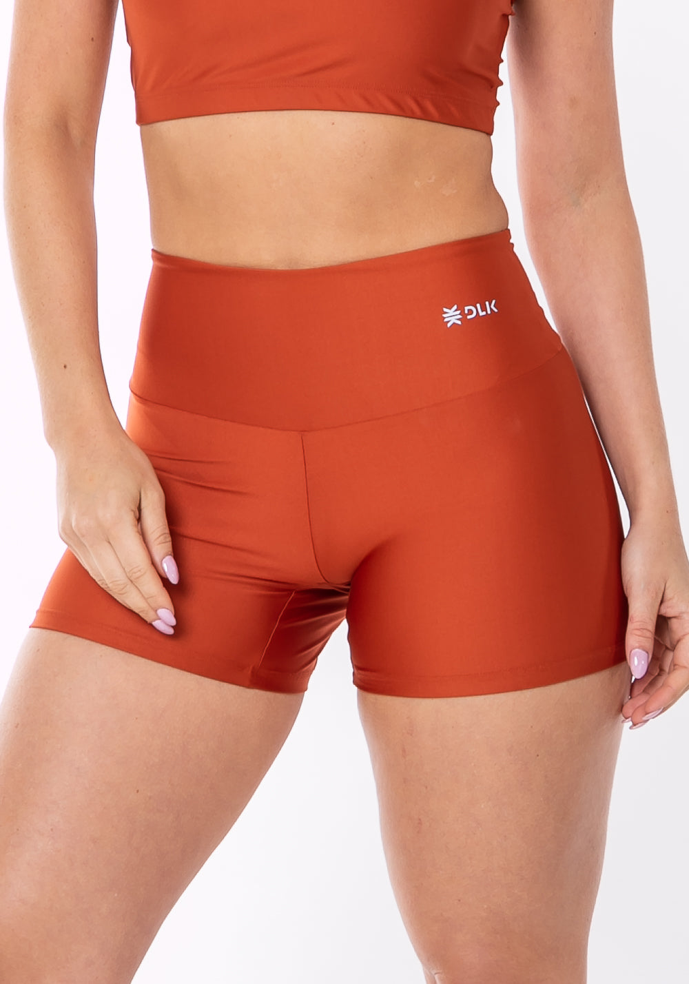 Short Equilibrium Laranja Com Cós Largo Dlk