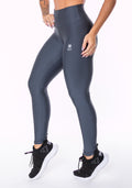 Calça Legging Equilibrium Cinza Com Cós Largo Dlk