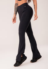 Calça Flare Feminina Preto Com Fenda Harmony Dlk