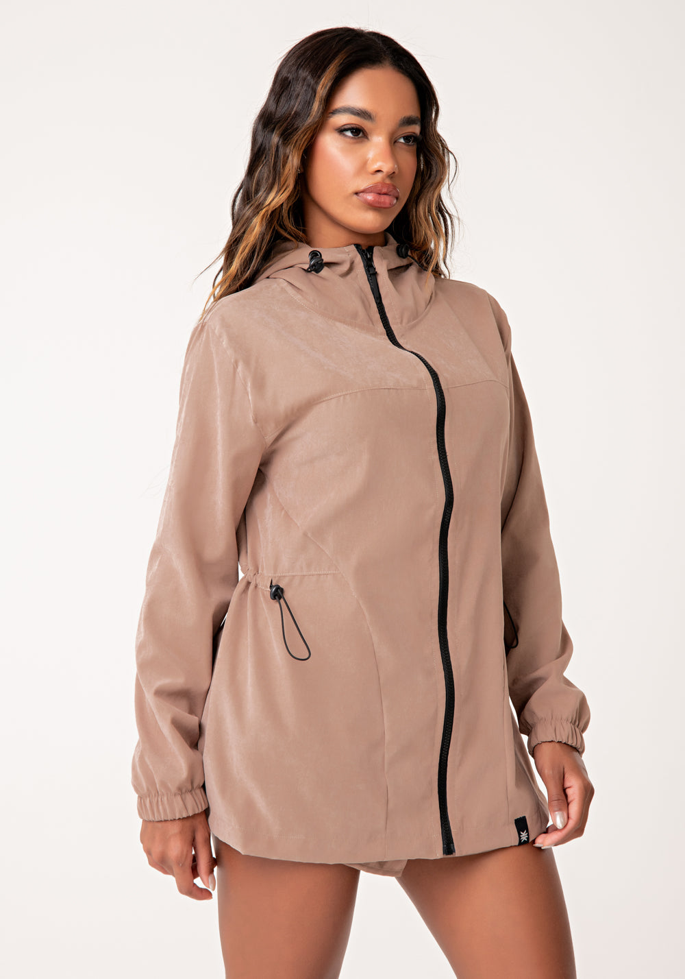 Parka Feminina Nude Com Capuz Lush Dlk