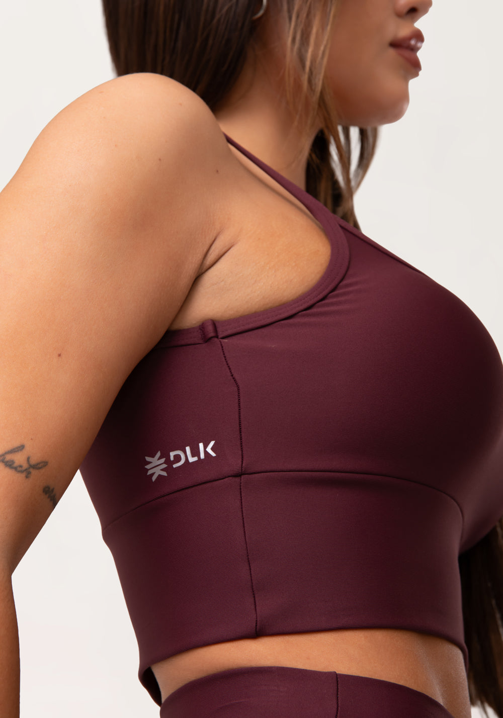 Top Fitness Feminino Vinho Com Bojo Aura Dlk