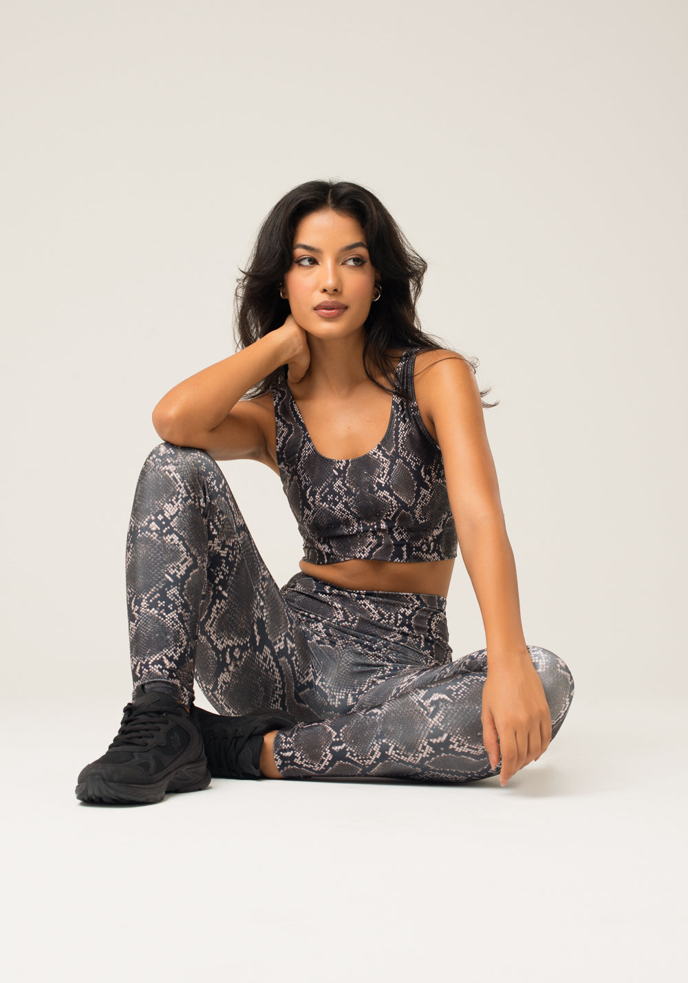 Legging Fitness Feminina Com Cós Transpassado Estampada Cobra Animal Printed Dlk