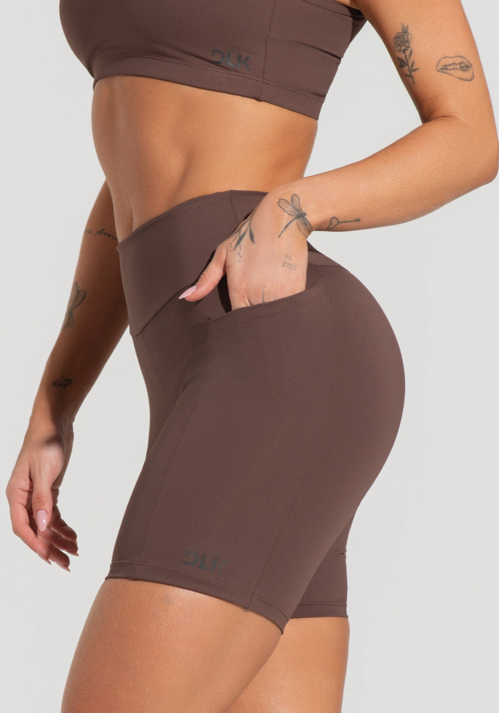Bermuda Fitness Feminina Com Bolsos Soul Dlk Marrom