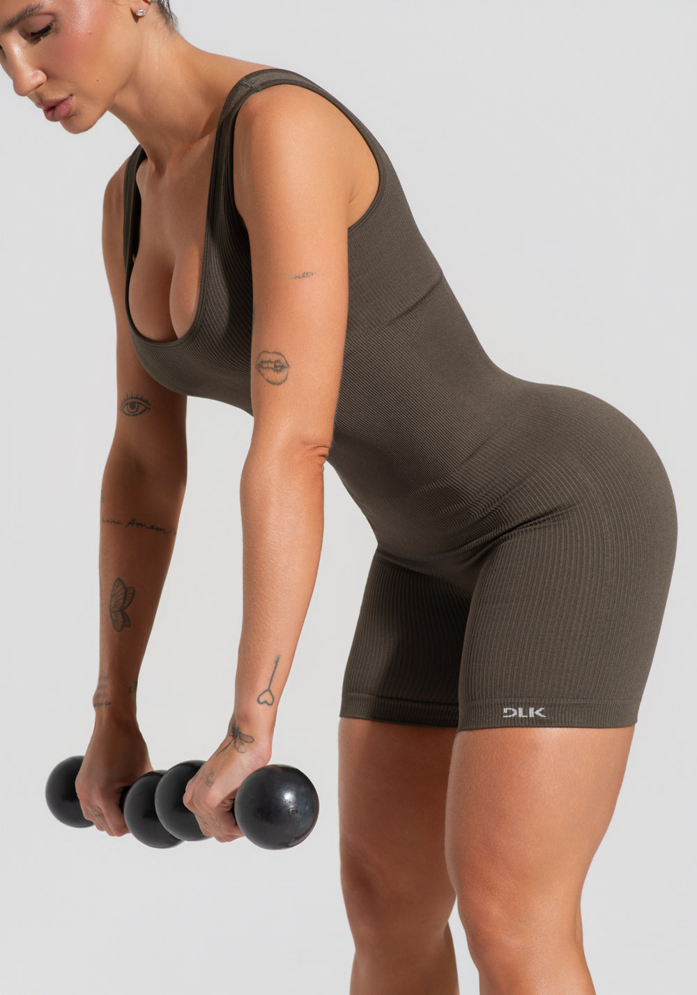 Macaquinho Fitness Feminino Verde Oliva Canelado Com Bojo Seamless+ Dlk