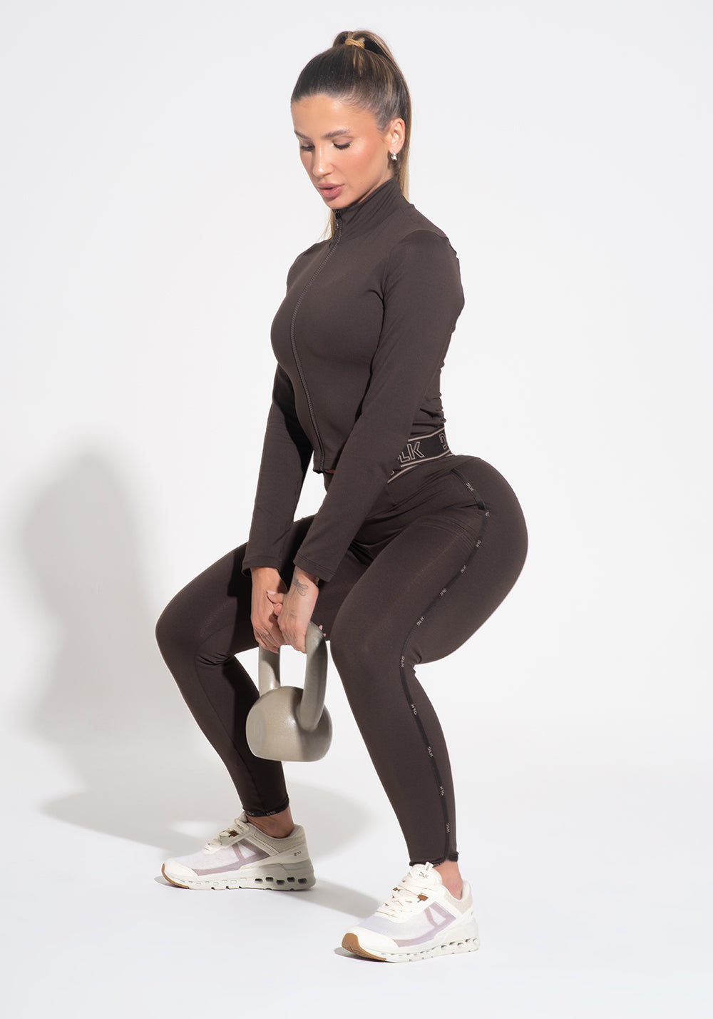 Casaco Fitness Feminino Com Elástico Activity Dlk Marrom Café