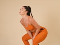 Top Fitness Feminino Laranja Com Bojo Elástico Vazado Action Dlk