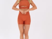 Short Fitness Feminino Terracota Com Detalhe Canelado Lush Dlk