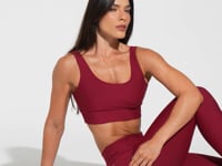 Top Fitness Feminino Vermelho Cereja Com Alça Larga Aura Dlk